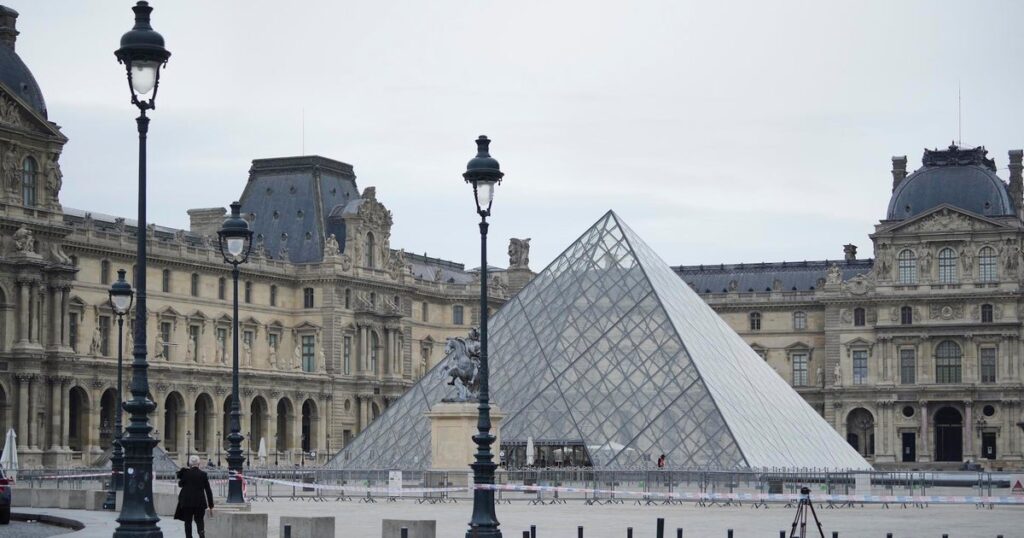 Arrests made in crown jewelry heist at Paris’ Louvre museum, prosecutor says