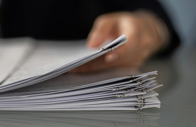 Bipartisan governors group asks Congress for tech-neutral energy permitting reforms